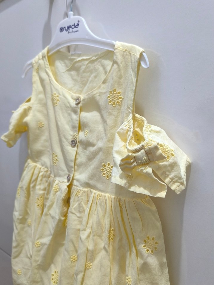 Sarı Nakışlı Kız Çocuk Elbisesi - Görsel 2