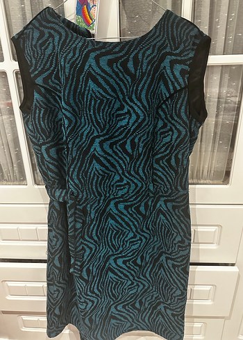 40 Beden Yeşil siyah Zebra Desenli mini elbise