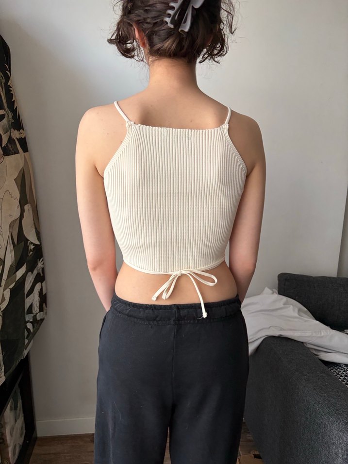 Bej İnce Askılı Kadın Crop Top - Görsel 3