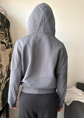 Gri Kapüşonlu Kadın Sweatshirt - Görsel 3