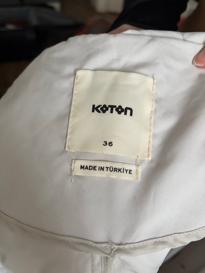 Kırık Beyaz tonlarında Keten Midi Trençkot - Görsel 5