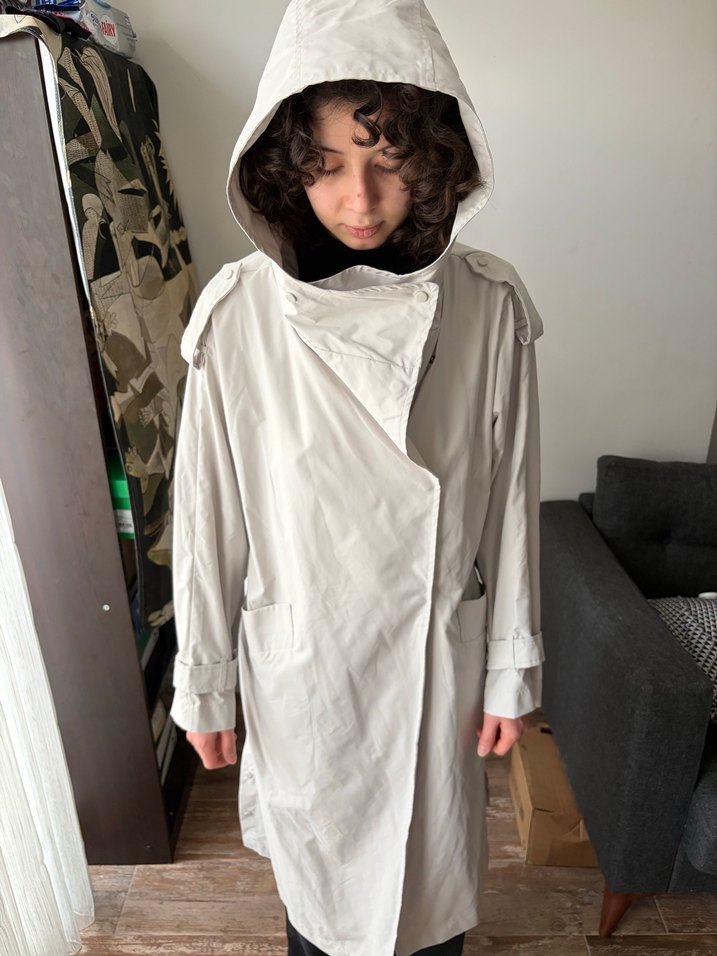 Kırık Beyaz tonlarında Keten Midi Trençkot - Görsel 4