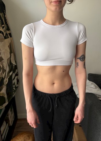 Beyaz Kadın Crop Top - Görsel 3