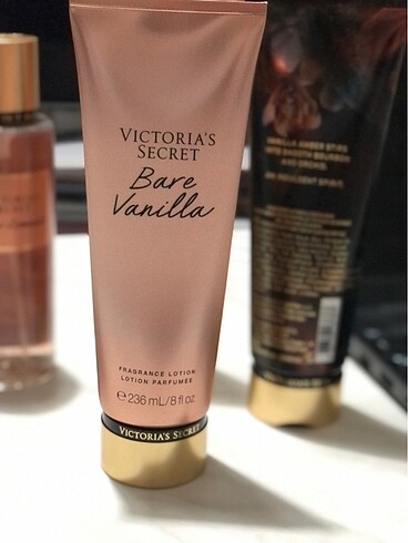  Beden Victoria?s secret bare vanilla vücut losyonu