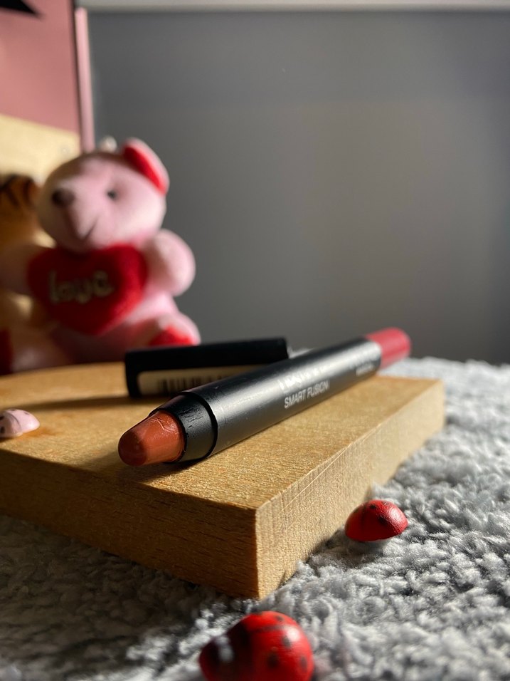 KIKO Pembe Renkli Dudak Kalemi-05 - Görsel 2