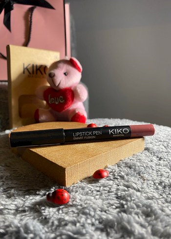 Koyu Kırmızı Ruj Kalemi-02 - Görsel 2