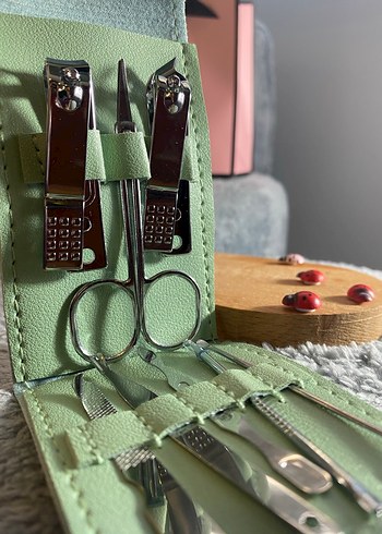 Haki Renkli Manikür ve Pedikür Seti - Görsel 3