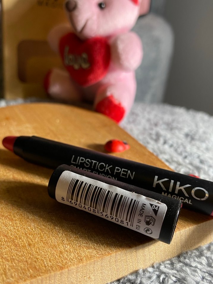 KIKO Koyu Kırmızı Ruj-04 - Görsel 3