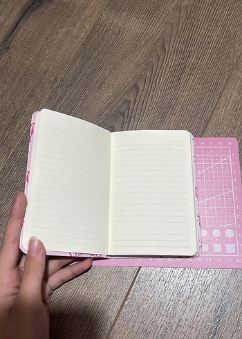  Beden Pembe Fiyonk Desenli Coquette Defter