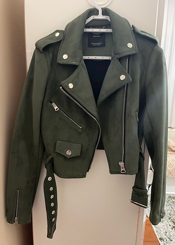 Bershka Kadın Yeşil Süet Biker Ceket