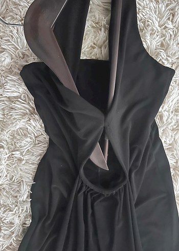 Siyah Drapeli Uzun Halter Elbise - Görsel 4