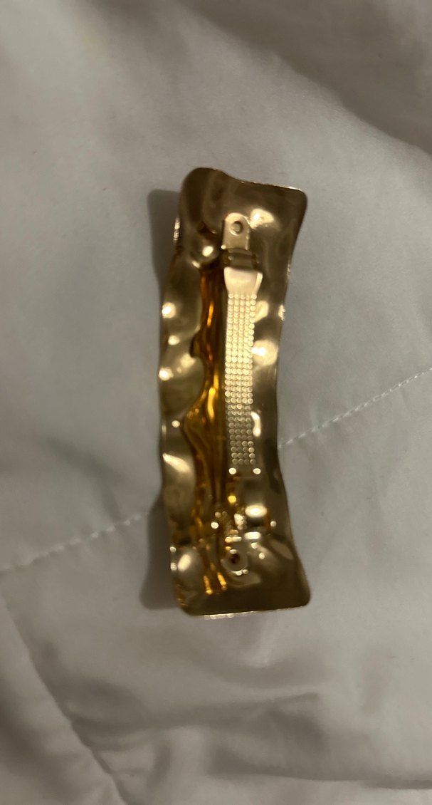 Gold Renkli Kadın Toka - Görsel 2