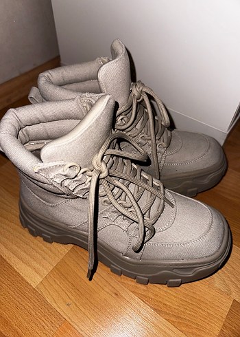 Bej Gri Süet Platform Bot Ayakkabı - Görsel 2