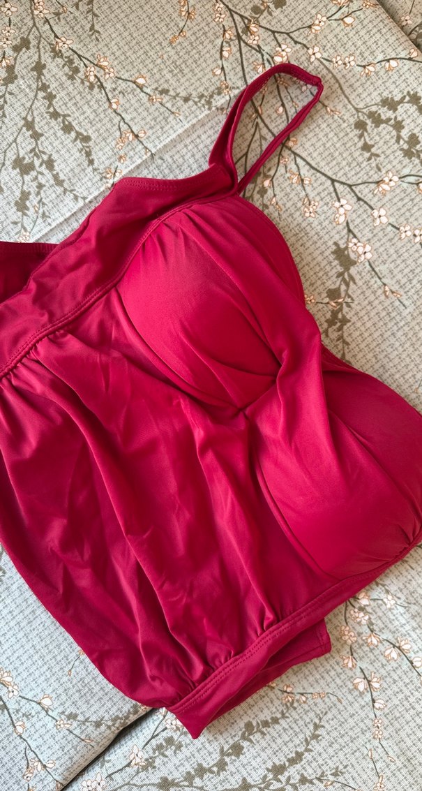 Kırmızı Drapeli İnce Askılı Mayo - Görsel 3