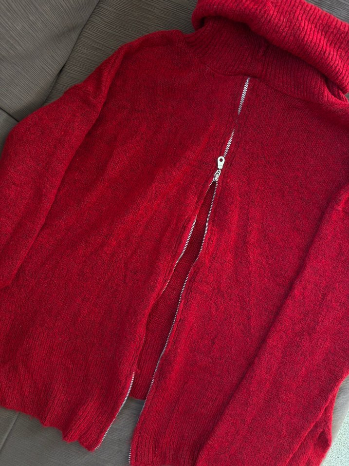 Kırmızı Örgü Boğazlı Kadın Kazak - Görsel 2