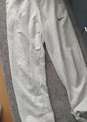 Nike Gri Erkek Keten Bol Kesim Sweatpant