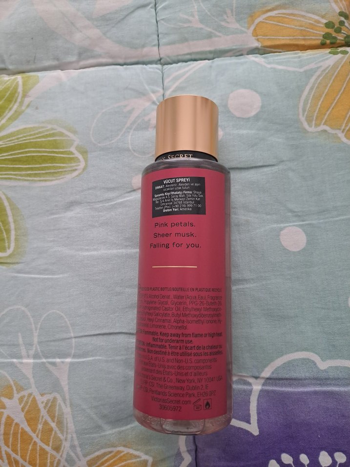 Victoria's Secret Romantic Vücut Spreyi - Görsel 2