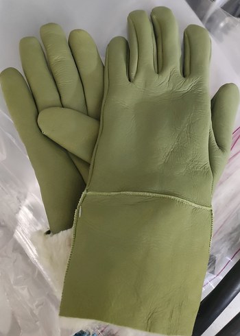 Hakiki Kuzu Derisi İçi Kürklü Eldiven - Görsel 3