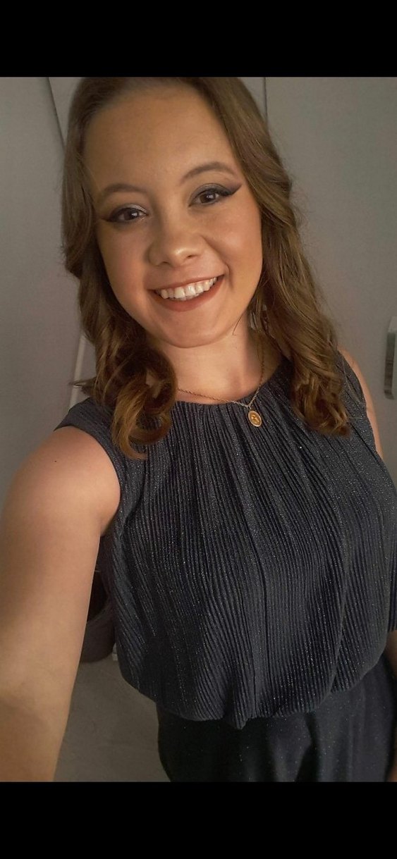 Gri Elbise - Görsel 2