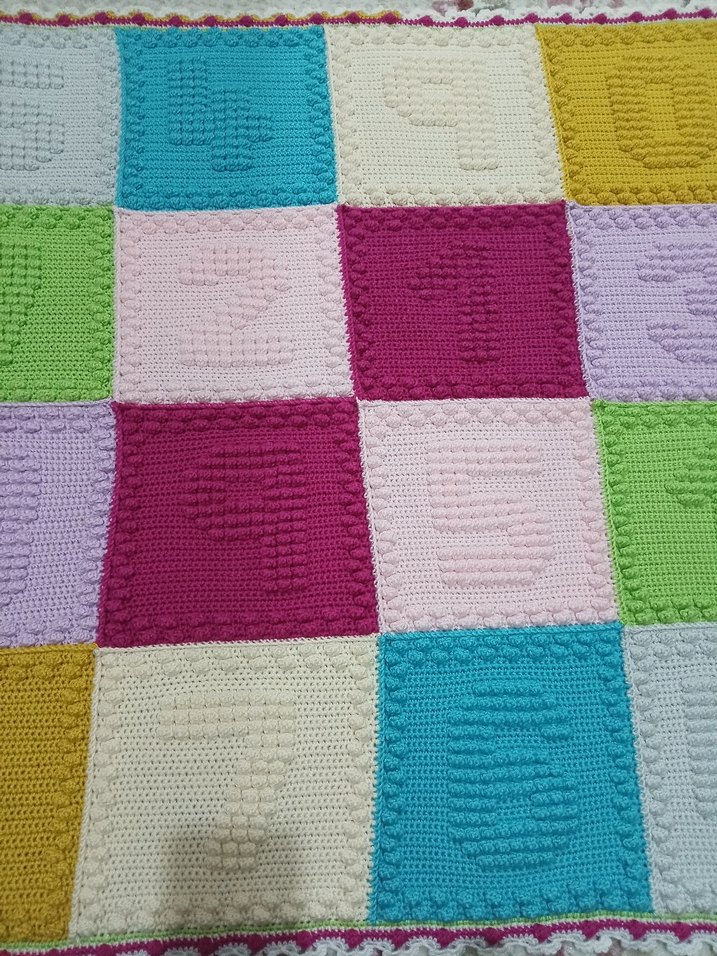 Çok Renkli Örgü Çocuk Battaniyesi - Görsel 2