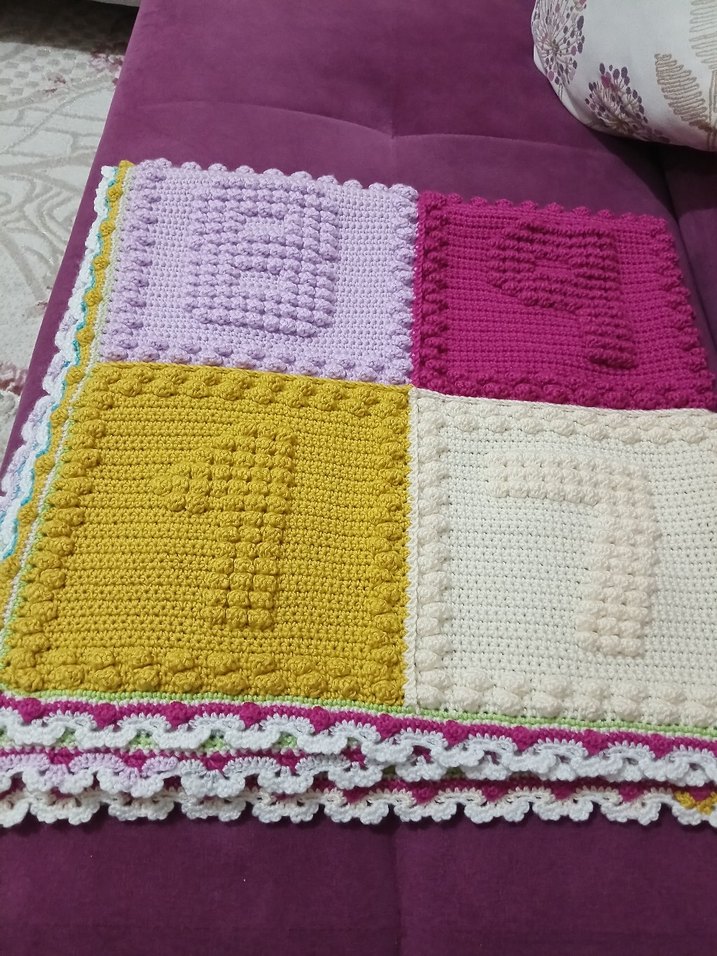 Çok Renkli Örgü Çocuk Battaniyesi - Görsel 5