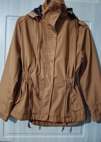 Bej Kemerli Kadın yağmurluk - Görsel 2