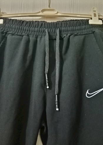 Nike Siyah Kemerli Erkek Eşofman Altı - Görsel 2