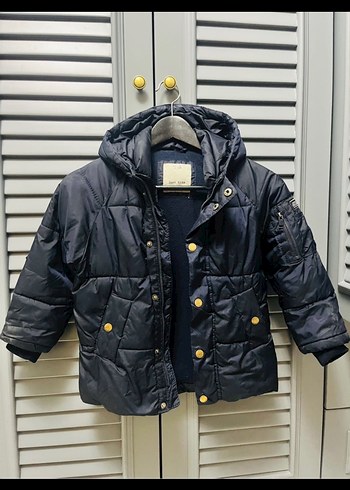 Zara Erkek Çocuk Lacivert Düğmeli Kapüşonlu Mont