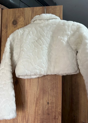 Kız Çocuk Beyaz Kürklü Bolero - Görsel 2