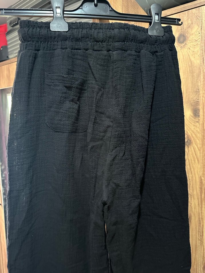 Siyah Bol Kesim Keten Kadın Pantolon - Görsel 3