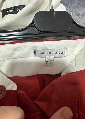 Kırmızı Pilili Kadın Kumaş Pantolon - Görsel 3