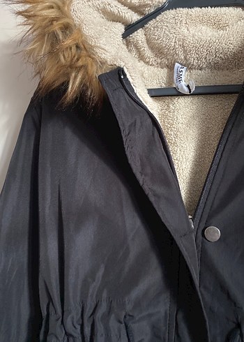 Kadın Siyah Uzun Suni Kürklü mont - Görsel 2