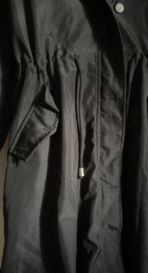 Kadın Siyah Uzun Suni Kürklü mont - Görsel 3