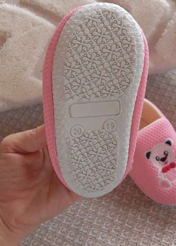 Nakışlı Pembemsi Kız Çocuk Ev Terliği - Görsel 6