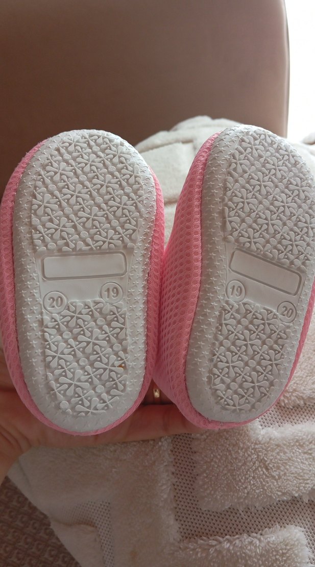 Nakışlı Pembemsi Kız Çocuk Ev Terliği - Görsel 3