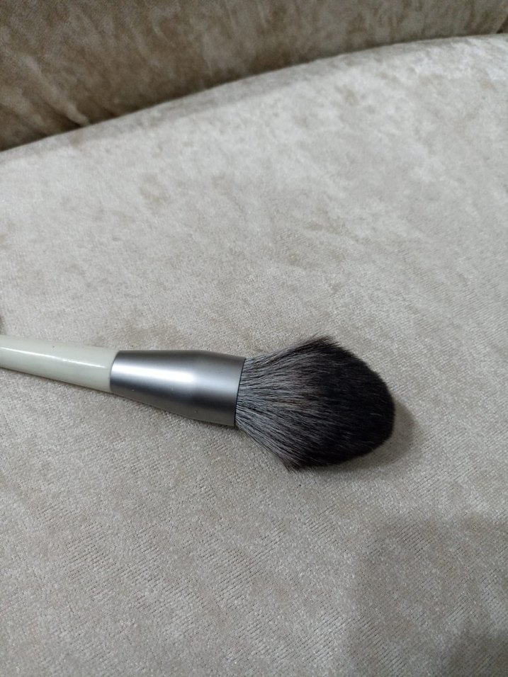 Beyaz Saplı Gri Makyaj Fırçası - Görsel 4