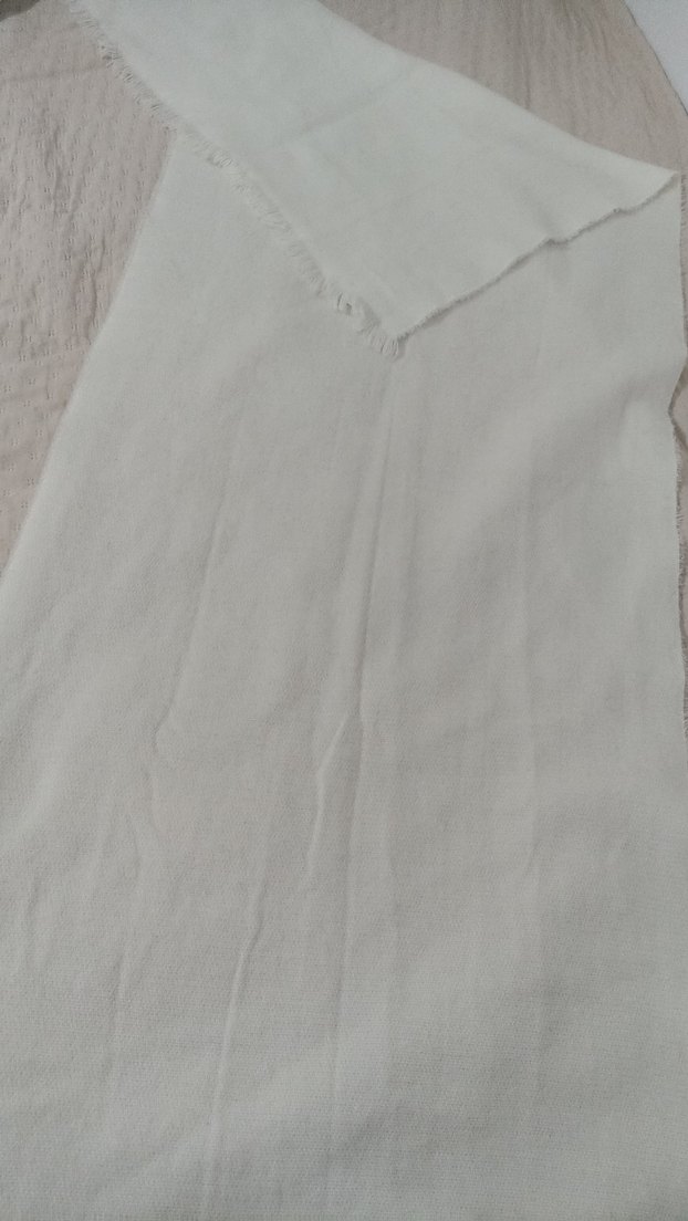 Kadın Beyaz Yün Atkı - Görsel 5