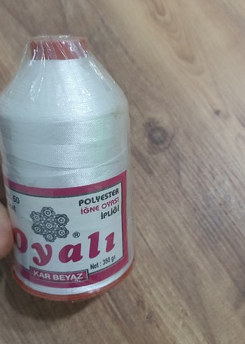 Oyal Kar Beyaz 6 Kat İplik No:50 - Görsel 2