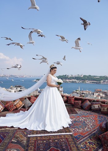 V Yaka Beyaz A Kesim Uzun Gelinlik - Görsel 2