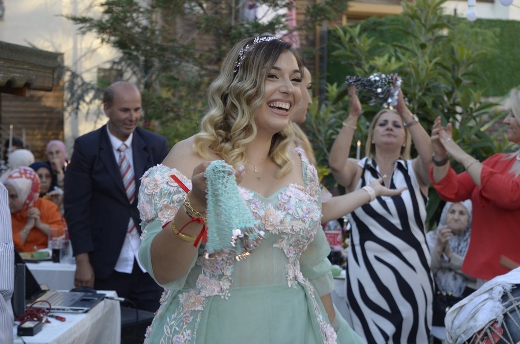 İşlemeli Straplez Uzun Abiye Elbise - Görsel 3