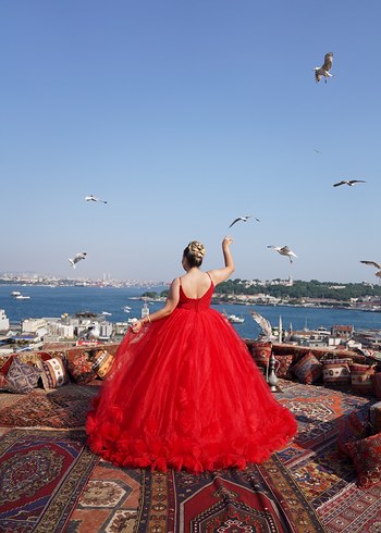 Kırmızı Uzun Kayık Yaka Kadın Abiye - Görsel 2