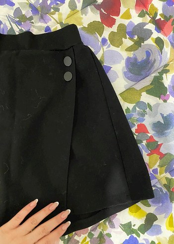 Düğmeli Siyah Mini şort etek s/ beden - Görsel 3