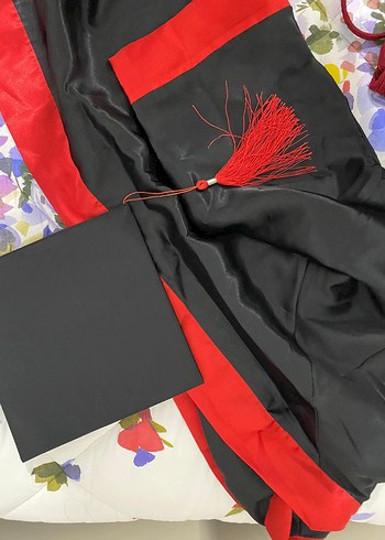 Kırmızı Siyah Kadın Mezuniyet Elbisesi Püsküllü - Görsel 2