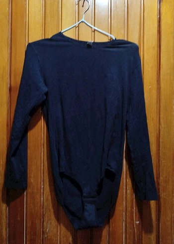Uzun Kollu Siyah çıtçıtlı body