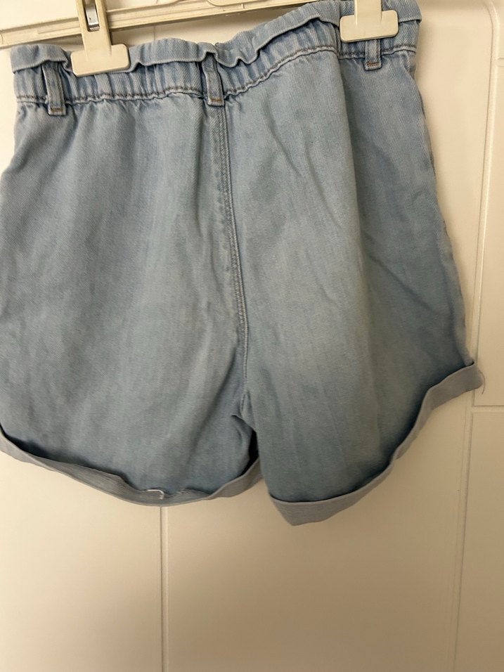 Lcw şort 9-10 yaş - Görsel 2