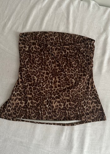 l Beden Pull&Bear Leopar Desenli Straplez Top