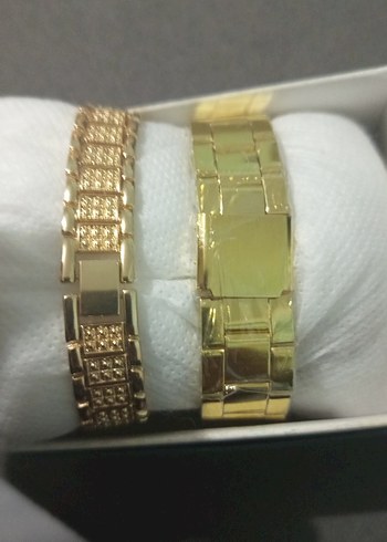 Altın Renkli Kadın Kol Saati - Payetli - Görsel 5