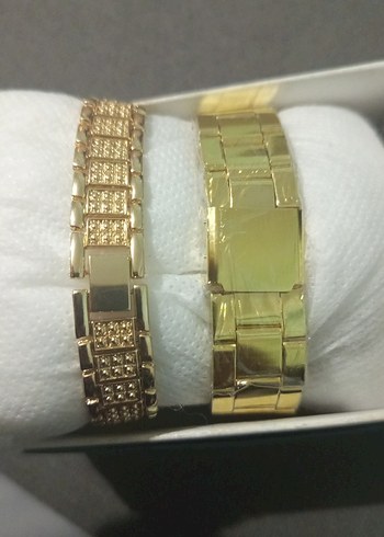 Altın Renkli Kadın Kol Saati - Payetli - Görsel 4