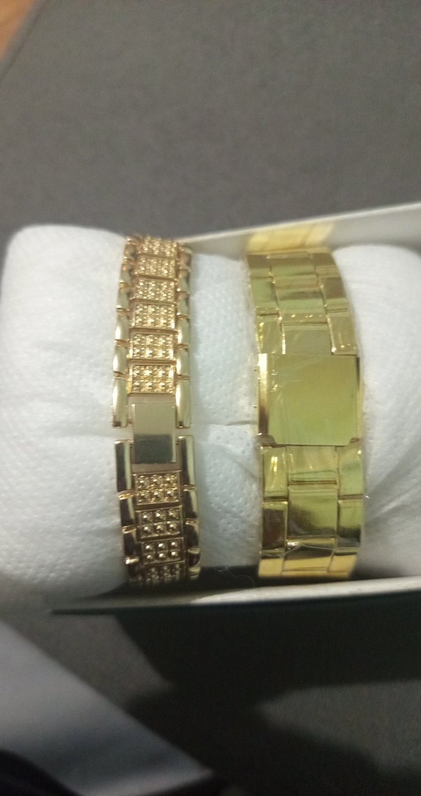 Altın Renkli Kadın Kol Saati - Payetli - Görsel 3