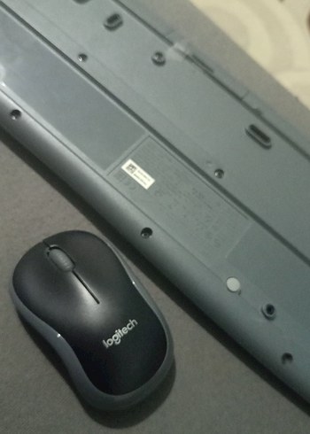 Logitech Gri Kablosuz Mouse - Görsel 6